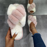 Flat cross furry slippers