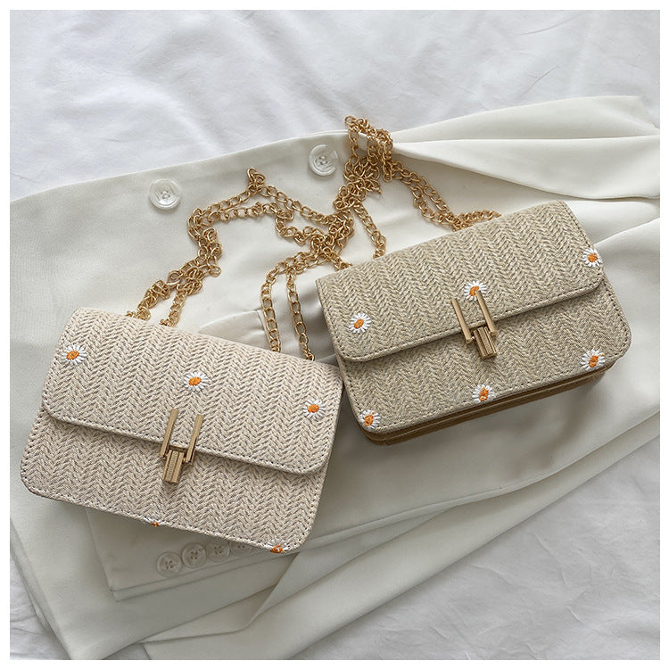 Bolso Paja Flores con Cadena