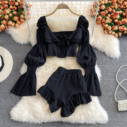 Conjunto camisa cuello cuadrado shorts ruffle