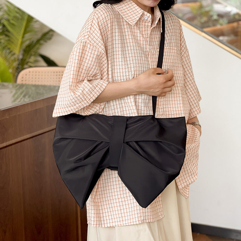 Bolso Tote con Lazo Grande