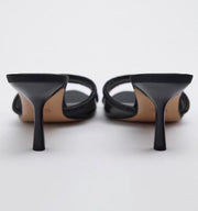 Mules Slingback Negras con Cristales