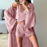Conjunto bata jacquard calado tres piezas