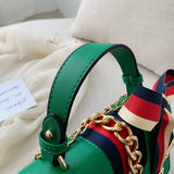 Bolso Bandolera con Pañuelo y Cadena
