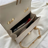 Bolso Paja Flores con Cadena