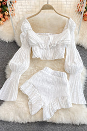 Conjunto camisa cuello cuadrado shorts ruffle