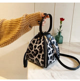 Bolso Pirámide Clutch