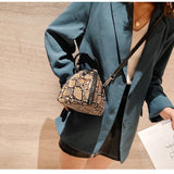 Bolso Pirámide Clutch