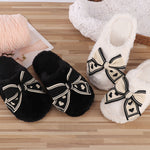 Heart bow slippers