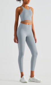 Aura motion top